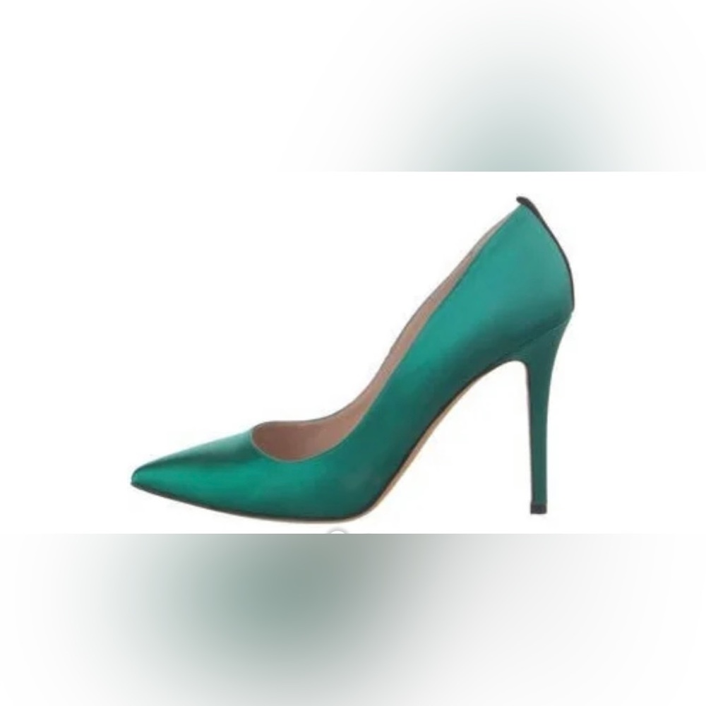 SJP Sarah Jessica Parker 'Fawn' Heels - Emerald Green